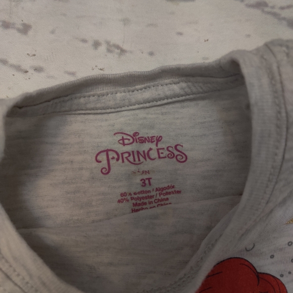 {Disney} Ariel T- Shirt - Picture 2 of 2